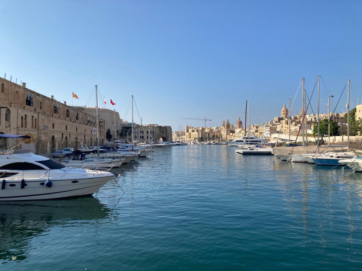 Citta Cospicua Suites Exteriér fotografie